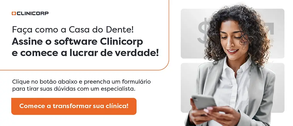 Migração digital. Texto a esquerda dizendo: "Faça como a Casa do Dente! Assine o software Clinciorp e comece a lucrar de verdade! Clique no botão abaixo e preencha um formulário para tirar suas dúvidas com um especialista." À direita uma ilustração de uma mulher corporativa mexendo no celular.